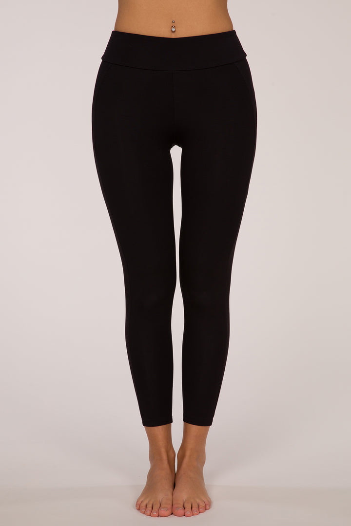 NY High Rise 7/8 Legging - Black