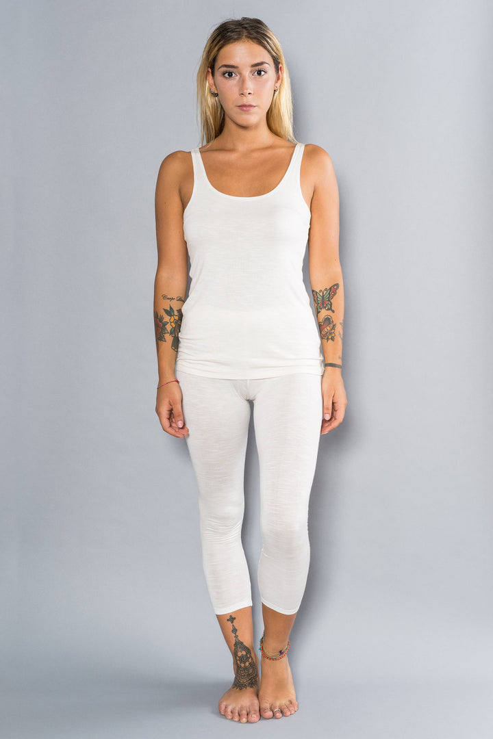 Tadasana Yoga Capri Legging - White