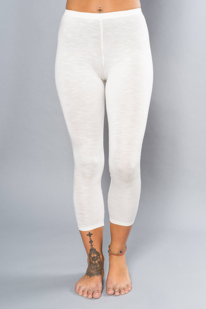 Tadasana Yoga Capri Legging - White